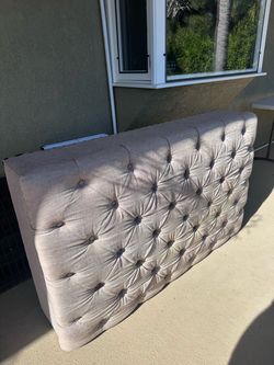 Free RH Ottoman needs restoration