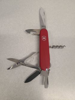 Victorinox Swiss Army Knife , like New condition 