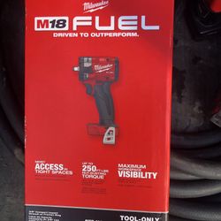 Milwaukee Impact Wrench / Led Light 