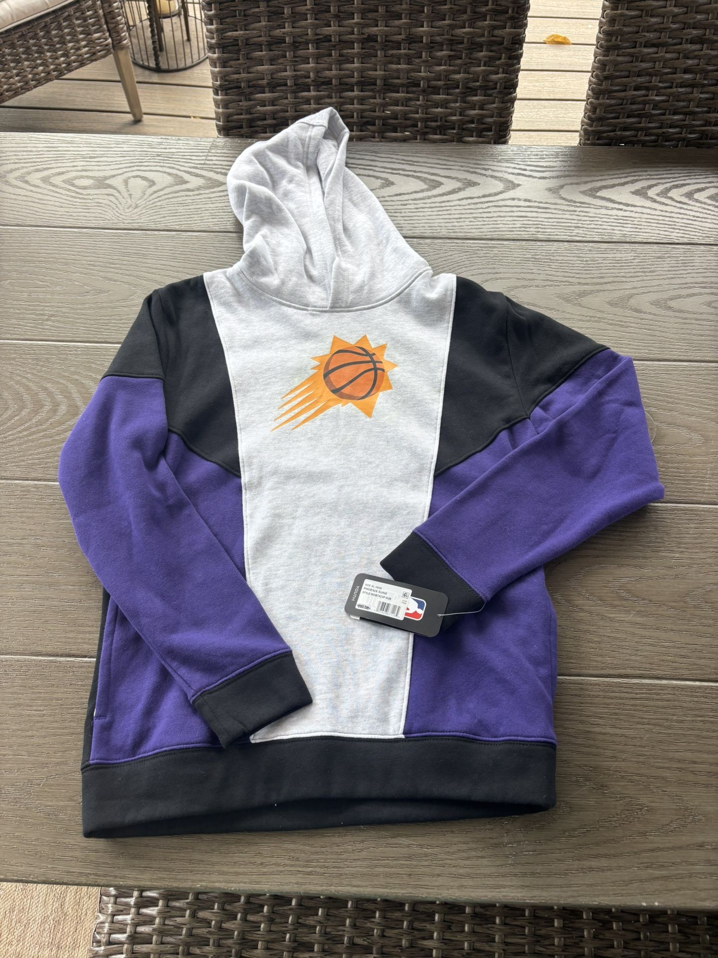 Phoenix Sun’s Boys XL Hoodie New With Tags