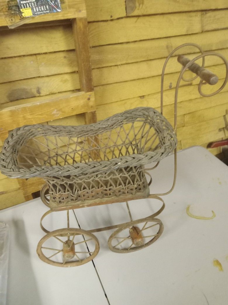 Antique Buggy Stroller