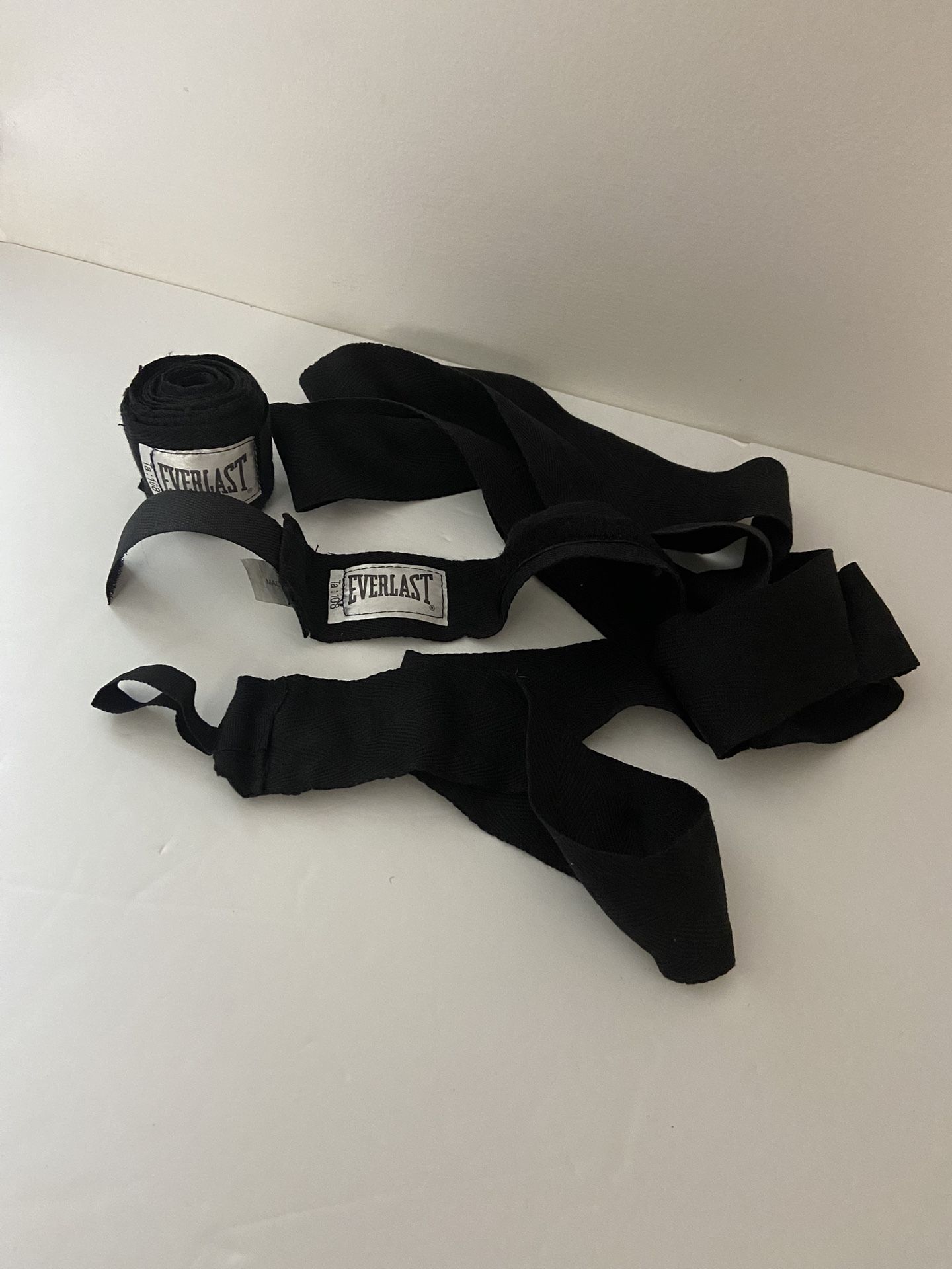 Everlast Boxing Handwraps, Black, 108"