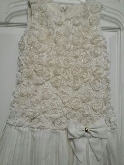 Beautiful girls dress size 8