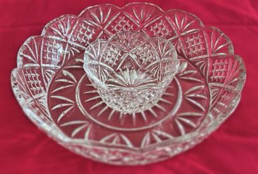 Crystal serving bowl set