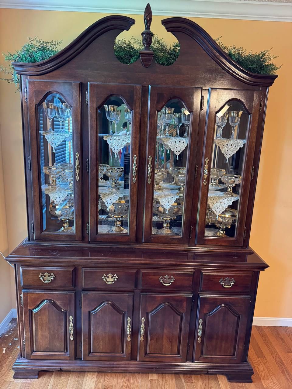 Vintage Wooden China Cabinet / Hutch