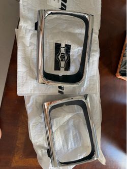 Aftermarket 92’-95’ headlight door