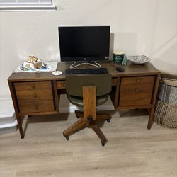 Mid Century Desk And Chair 