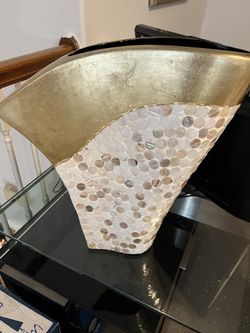 decorative vase- gold and mosaic 