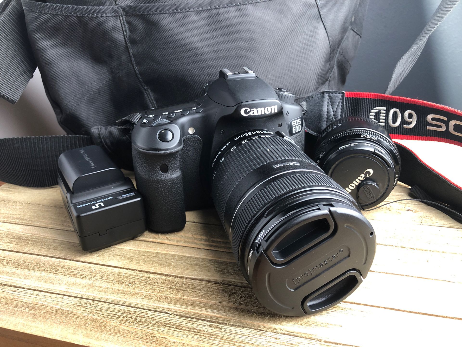Canon 60D with 2 Lenses and Bag