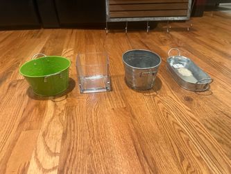 Home decor, items, delivery fee, curbside drop off locally New Jersey only
