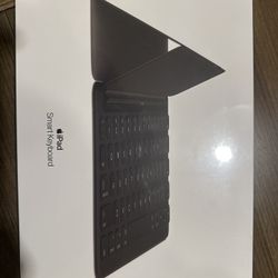 NEW Apple Smart Keyboard