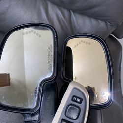 Mirrors Chevy Gmc Escalade 03-06