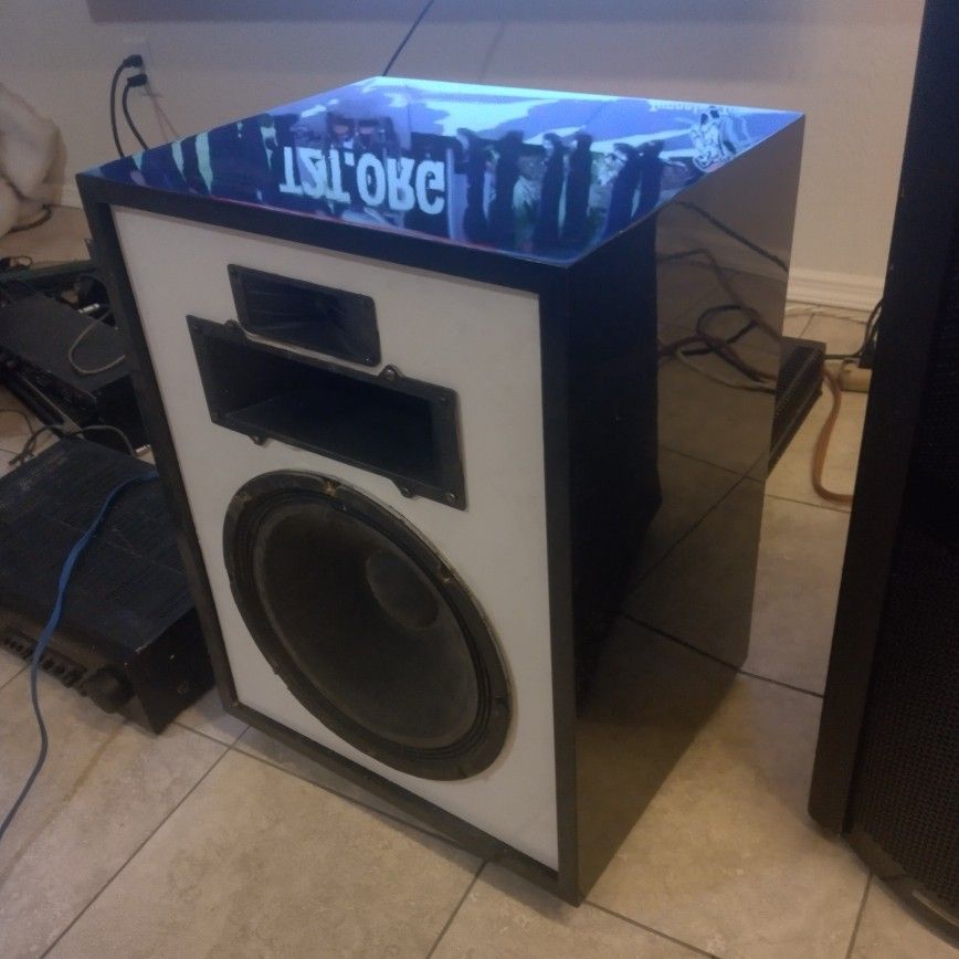 Klipsch Heresy Plus with Mirror Black Lacquer Finish