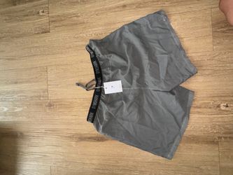 Gymshark Fit Zero 7” Shorts – Green – NWT