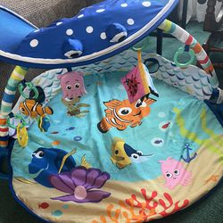 Finding Nemo Play Gym 