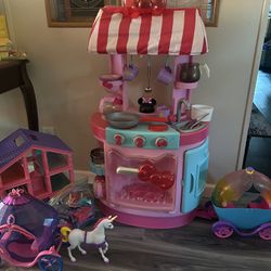 minnie mouse small kitchen