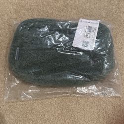 NEW Lululemon, Everywhere Belt Bag 1L Fleece, Eucalyptus Silver Lululemon Bag