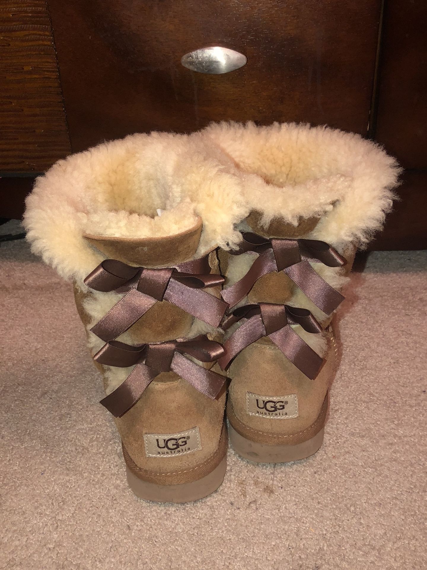 UGG BOOTS