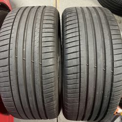 2 Michelin Tires 285/45/20