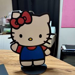 Hello Kitty Cardstock Party Centerpiece 