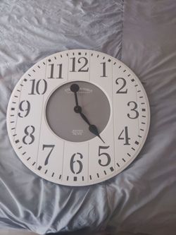 farm house clock