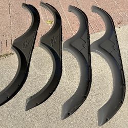RV  Trailer Fenders