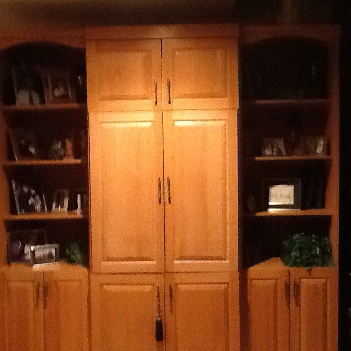 Bookshelves with center cabinet