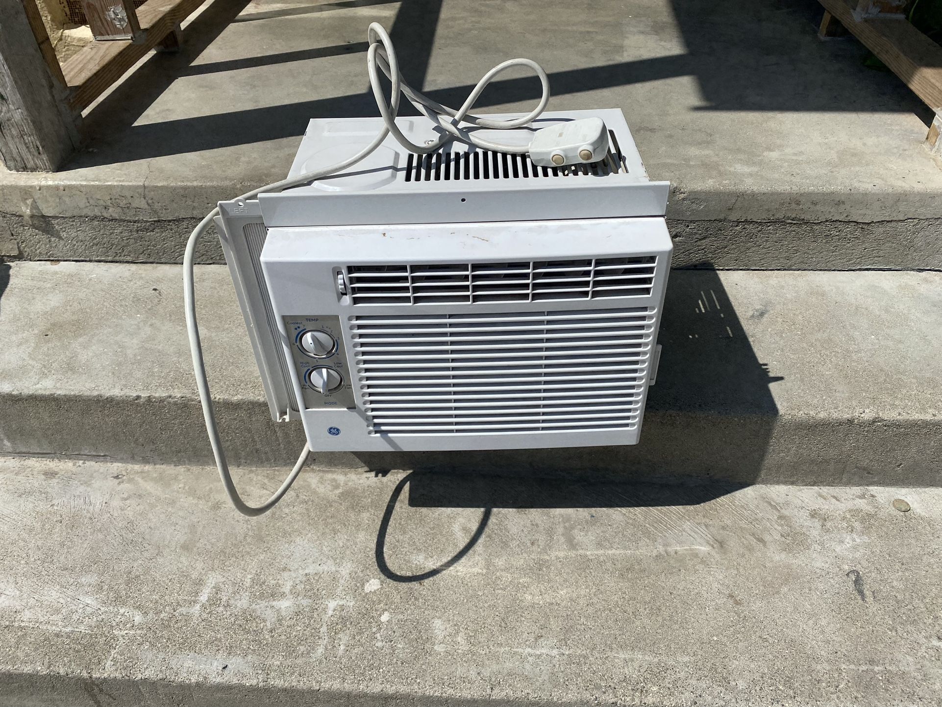 AC