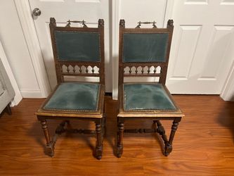 Beautiful Carved Wooden Revival Jacobean Tudor Antique Chairs
