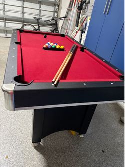 Pool table