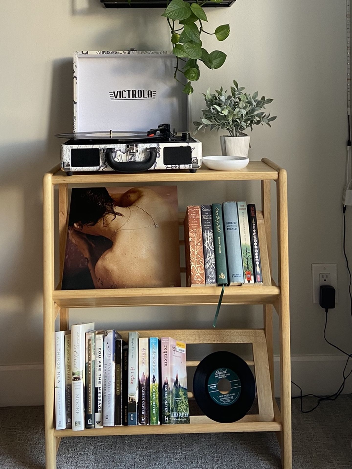 Wood Bookshelf/ Vinyl Record Stand