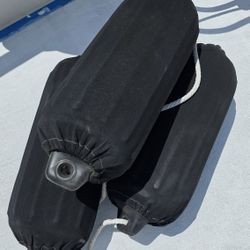 (3) Boat Fenders / Bumpers