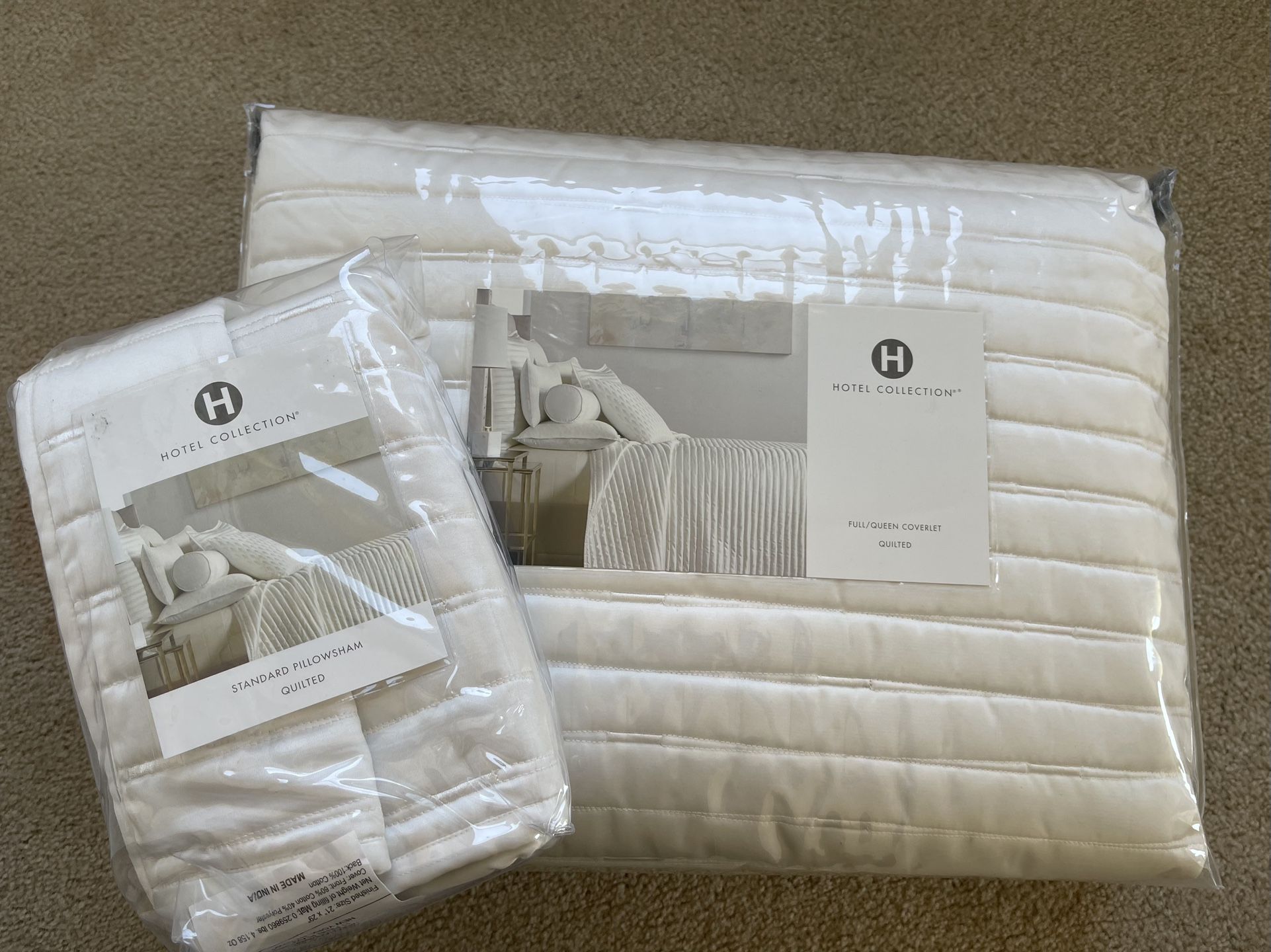 Like New - King Hotel Collection Coverlet set