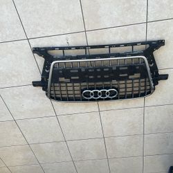 2013 To 2016 Audi Q5 S-line Grille Assembly 