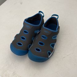 Keen Boys 4 Shoes