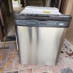 Kenmore ELITE Dishwasher 