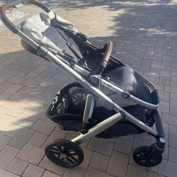 Uppababy vista v2 stroller+rumbleseat+ bassinet