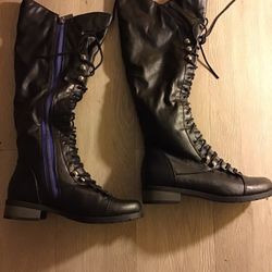 Womens Size 6 Boots 