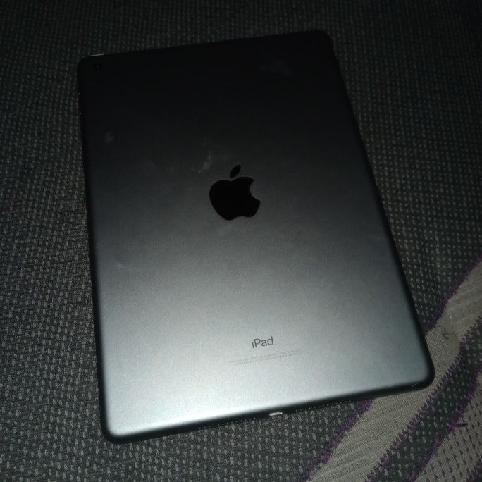 iPad 6 Generation 