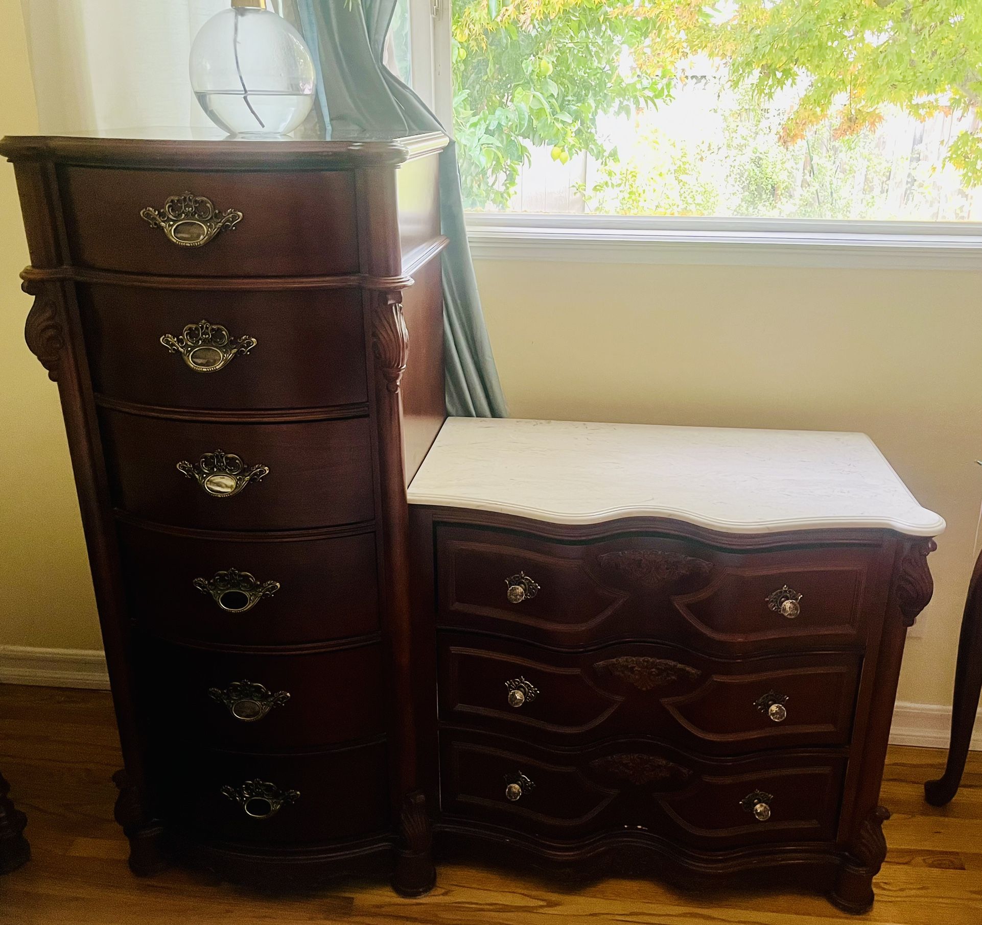 Antique Dresser And Nightstands