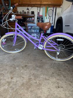 Girls 24in 6 speed bike