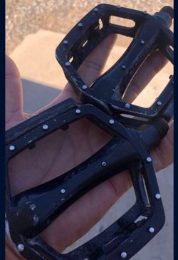 VP 565 PEDALS 9/16 DX Style