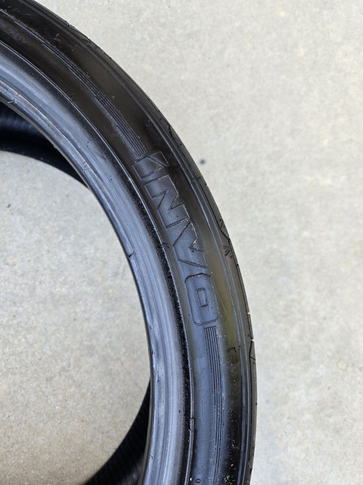 Used Nitto Invo 245 35 20 And 285 30 20 Set