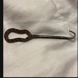 Vintage Patented Shoelace Button Hook Pull Metal Silver Tone Textured Handle Tool