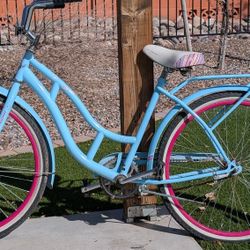 Beach Cruiser Schwinn DelMar 26-in tires, 18 in frame
