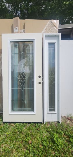 New Impact door with use matching Sidelite