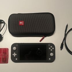 Nintendo Switch Lite + 400 GB SD + Zelda + Travel Case 