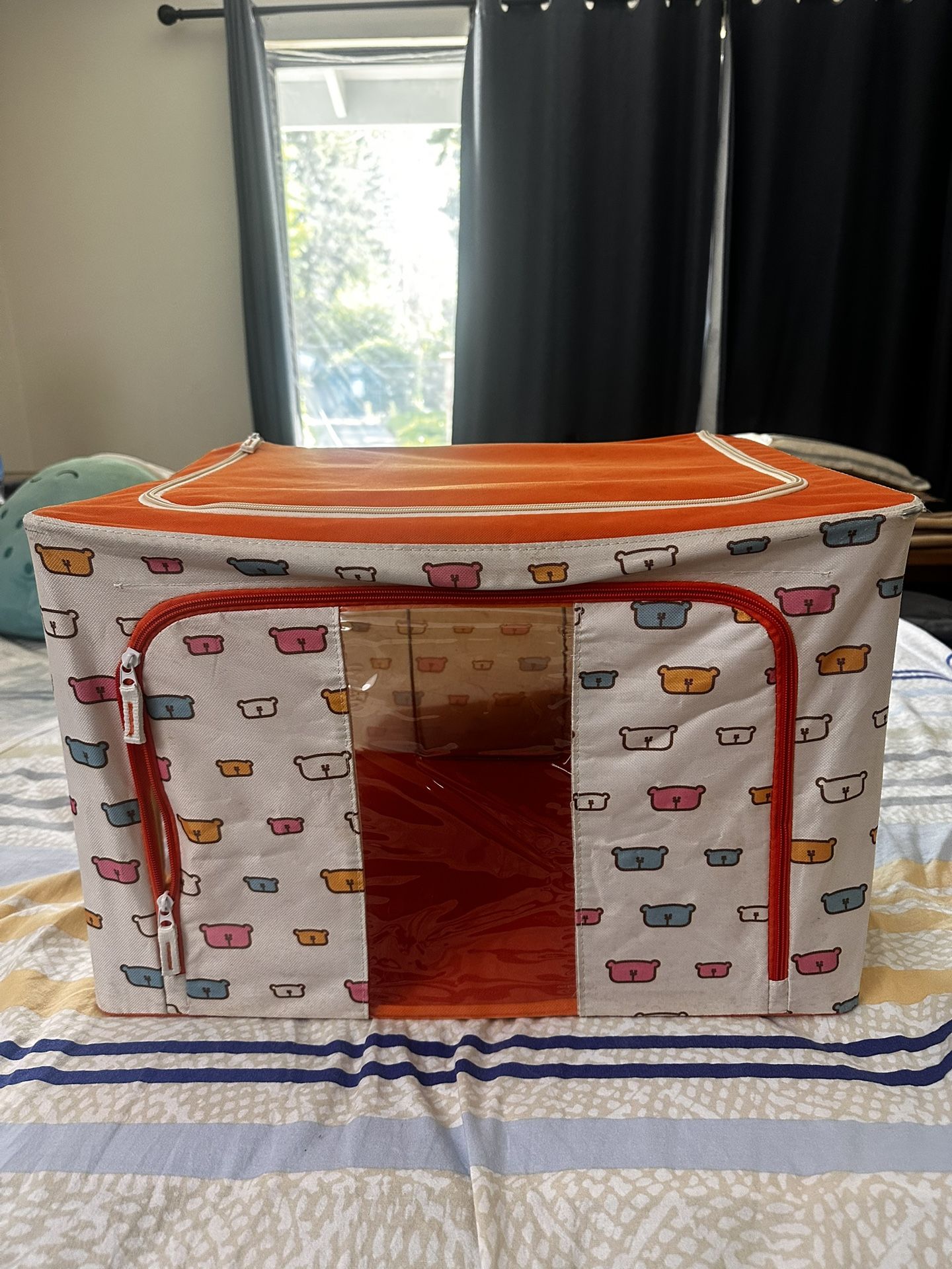 🧺 Foldable Fabric Storage Box with Zipper & Transparent Window – Cute Bear Print