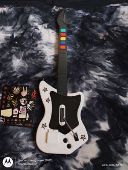 Guitar Hero Red Octane Wireless Guitars (PS2)