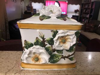 Ceramic jar